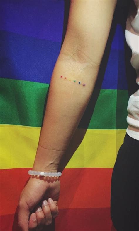 tatuajes de gay|12 tatuajes en homenaje al orgullo gay y la diversidad sexual.